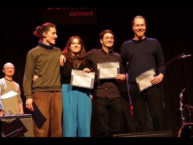 Das Bild zeigt die zweiten Preisträger, das Simon-Kunh-Quartett.