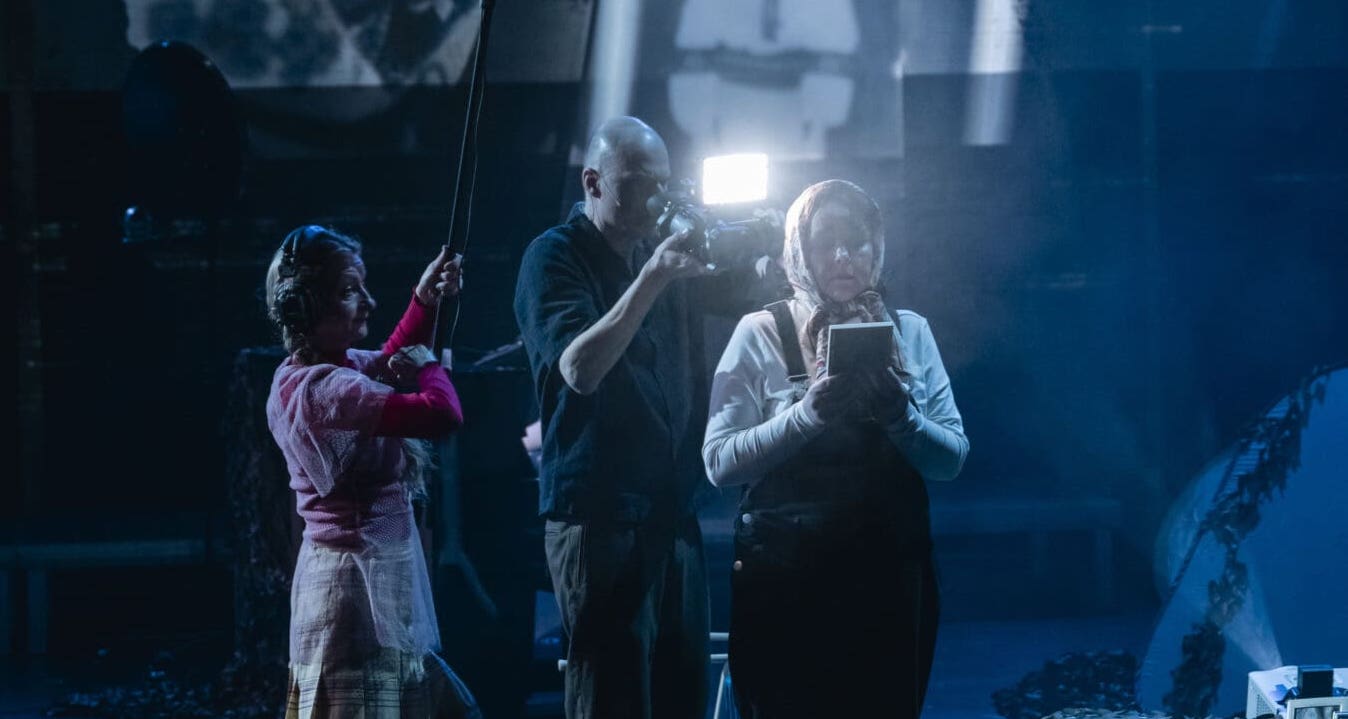Favoriten Festival: MAKING THE STORY - Ukrainische Fixer im Krieg